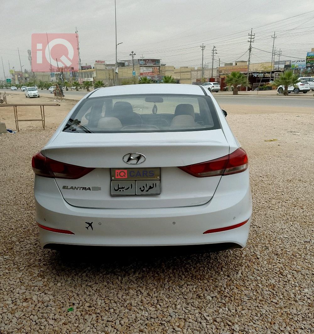 هيونداي النترا